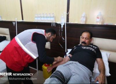 خدمات رسانی به 16 کاروان پیاده توسط هلال احمر گناباد