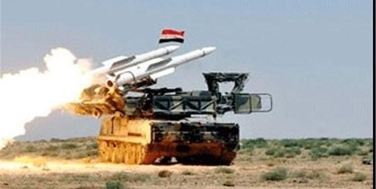 پدافند سوریه با اهداف متخاصم در آسمان لاذقیه درگیر شد پدافند سوریه با اهداف متخاصم در آسمان لاذقیه درگیر شد