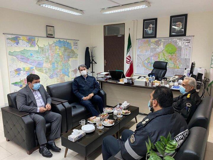 روانسازی تردد در بارندگی ها با مشارکت پلیس راهور روانسازی تردد در بارندگی ها با مشارکت پلیس راهور