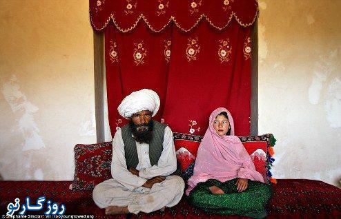 جهان وحشتناک عروسان کوچک دنیا وحشتناک عروسان کوچک